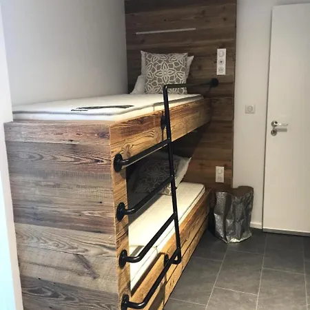 Eterlous - Location: Exceptionnel De 55 M2 Dans Le Centre, Renovation De Gamme Mae-9026 Val Thorens