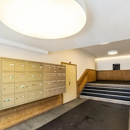 Eterlous - Location: Exceptionnel De 55 M2 Dans Le Centre, Renovation De Gamme Mae-9026 * Val Thorens