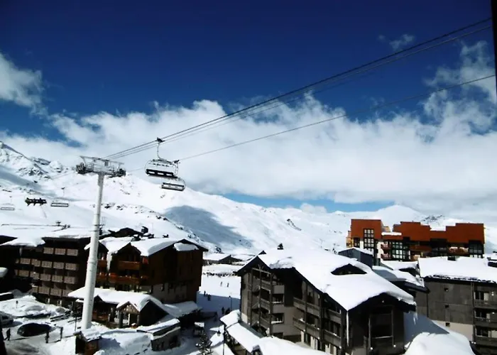 Eterlous - Location: Exceptionnel De 55 M2 Dans Le Centre, Renovation De Gamme Mae-9026 * Val Thorens