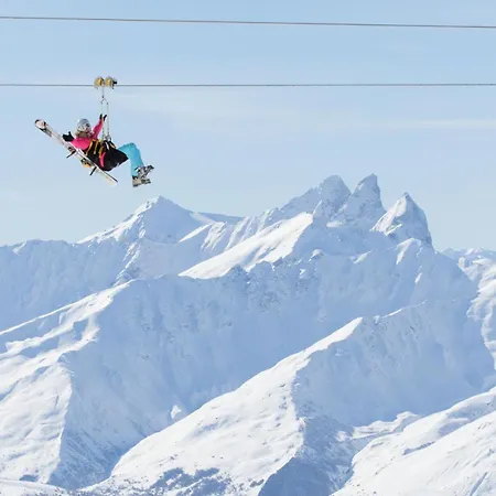 Résidence Eterlous - Location: Exceptionnel De 55 M2 Dans Le Centre, Rénovation De Gamme Mae-9026 *