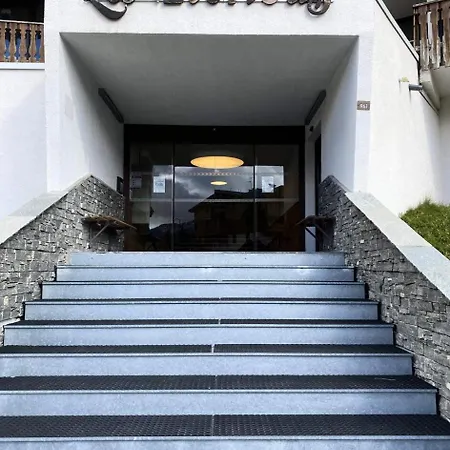 Eterlous - Location: Exceptionnel De 55 M2 Dans Le Centre, Renovation De Gamme Mae-9026 Апартаменты