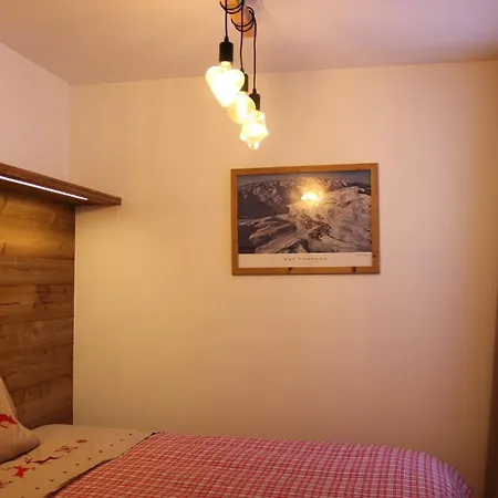Résidence Eterlous - Location: Exceptionnel De 55 M2 Dans Le Centre, Rénovation De Gamme Mae-9026 * Val Thorens