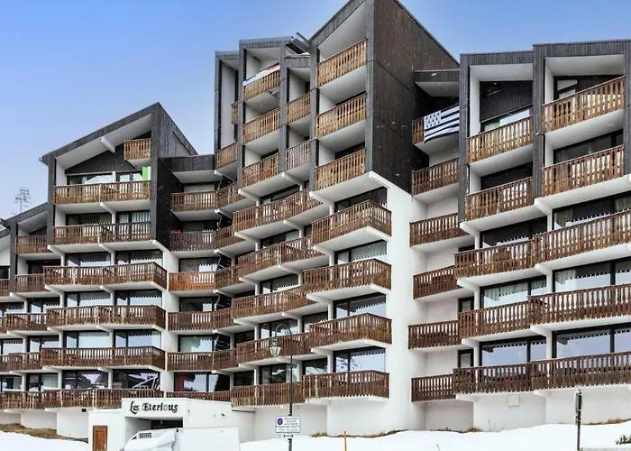 Daire Eterlous - Location: Exceptionnel De 55 M2 Dans Le Centre, Renovation De Gamme Mae-9026