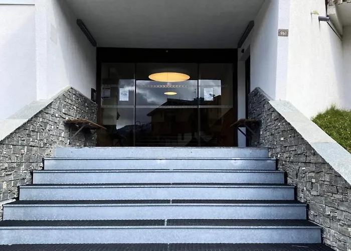 Eterlous - Location: Exceptionnel De 55 M2 Dans Le Centre, Renovation De Gamme Mae-9026 Daire