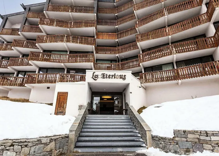 Eterlous - Location: Exceptionnel De 55 M2 Dans Le Centre, Renovation De Gamme Mae-9026